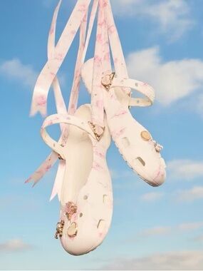 Loveshackfancy Crocs Ballet Sandals Size W4